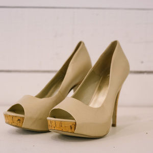 Jessica Simpson Nude Cork heels